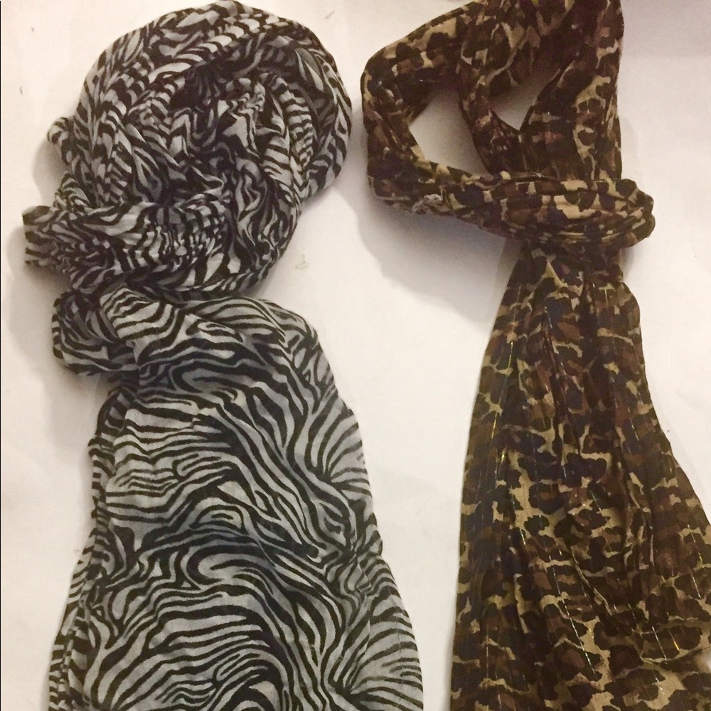 Pair of animal print scarves,zebra & leopard grr😉